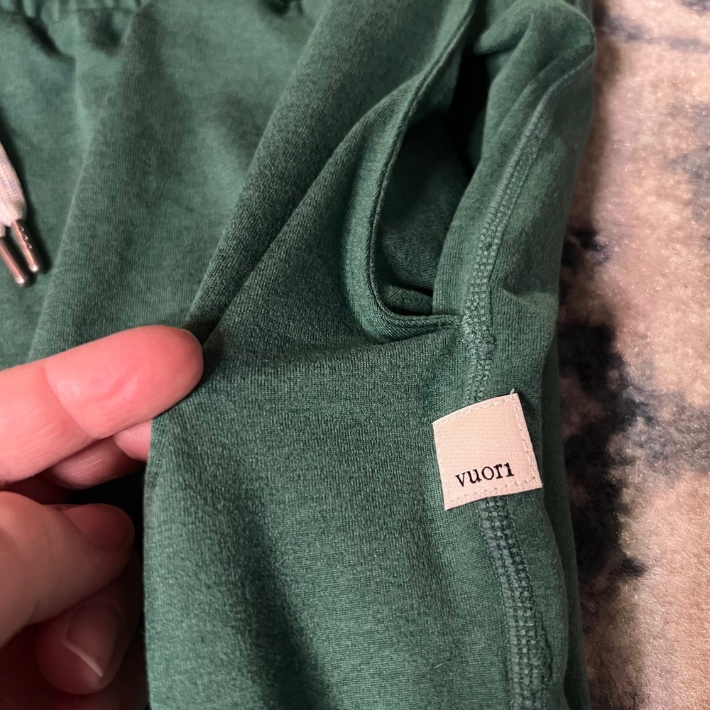 Vuori Performance Jogger Forest Green DreamKnit Sweatpants VW303 Womens Medium - Picture 3 of 6